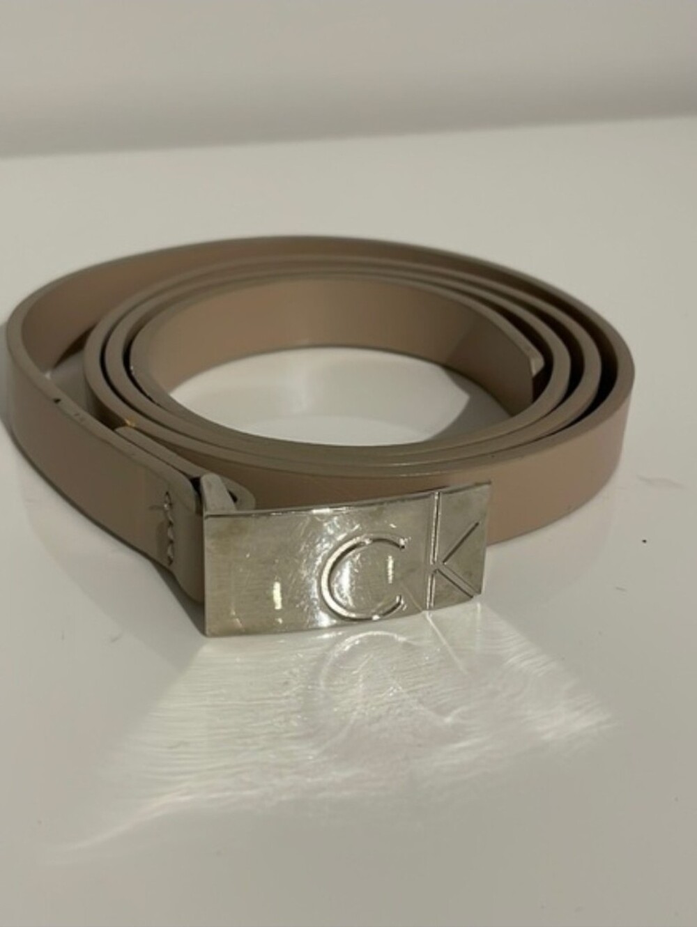 Calvin Klein Tan Skinny Belt Like New Condition 40 Inch 1/2 Wide